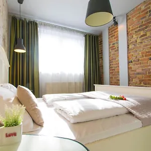 Krupnicza Modern Old Town - By Upstairs Διαμέρισμα Krasków